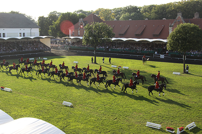 Celler Hengstparade - Celler Hengstparade - Große Dressurquadrille
