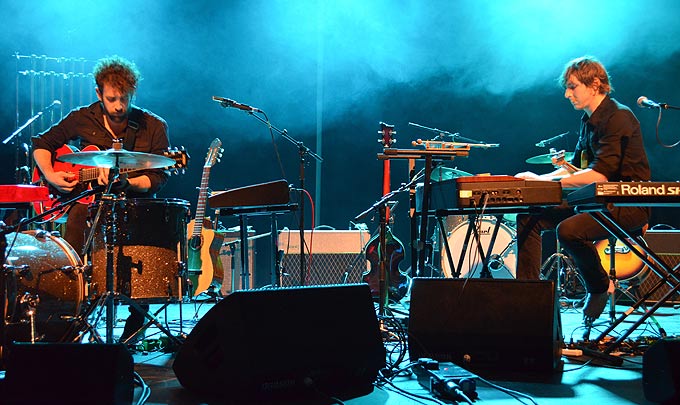Mike Oldfields - Tubular Bells For Two - Aidan Roberts & Daniel Holdsworth