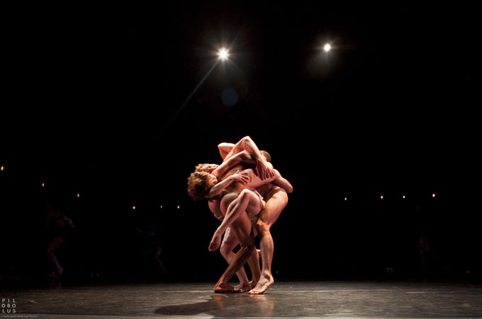 PILOBOLUS Dance Theatre Shadowland - PILOBOLUS Dance Theatre Shadowland