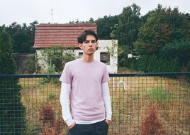 Jassin erzählt auf „Arsenalplatz“ vom Erwachsenwerden zwischen Enge und Hoffnung