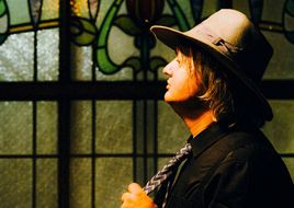 Peter Doherty kommt im Mai 2025 mit neuem Album „Felt Better Alive“ nach Deutschland
