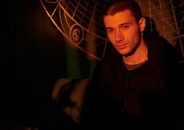 JEREMY ZUCKER kündigt Debütalbum an – und kommt für Konzerte 2020 nach Deutschland