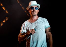 Die Sause geht weiter: Jan Delay & Disko No. 1 feiern „Best of 25+2Years“