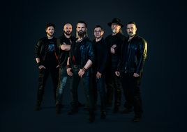 Mit Freunden & Weggefährten: Saltatio Mortis veröffentlichen neue Version von „Spielmannsschwur“