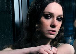 Holly Humberstone macht mit Live-Performance Lust auf ihre Tour im Frühjahr 2024