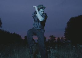 Alles, nur keine Einschlafmusik: Warhaus geht 2027 mit „The Donkey“ auf Tour