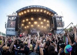 Was machen die denn da? Peter Maffay, Finch, Torsten Sträter und Atze Schröder beim Wacken Open Air gesichtet!