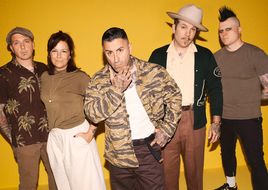 Nachschlag von den Broilers: Die Punk-Band geht 2026 auf Open Air Tour