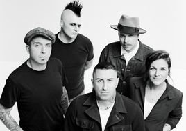 Im Sommer 2026 in Düsseldorf: Broilers kündigen Stadionkonzert – ihren „Ultrabowl“ – an!