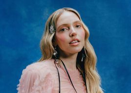 LINA veröffentlicht neue Single "24/7" - im Frühjahr 2026 mit neuem Album "Melodrama" auf Tour