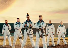 Brachialrapcore: ELECTRIC CALLBOY veröffentlichen „Spaceman“ mit FiNCH