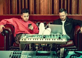 „Dancing Alone“: VIZE feiern das neue Jahr mit ihrer neuen Single