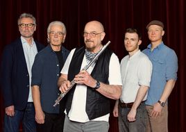 Ihr 23. Studioalbum: JETHRO TULL veröffentlichen im April „RökFlöte“ – Konzerte 2023 auch in Deutschland