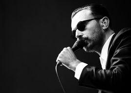 Hurts kommen 2027 für zwei Open-Air-Shows nach Deutschland
