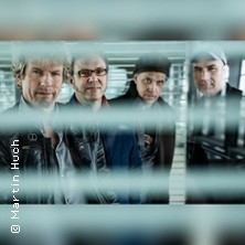 Schuman Live mit Band