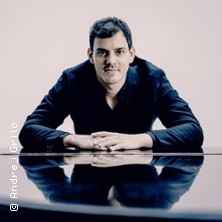 Chopin Et&uuml;den - Aaron Pilsan