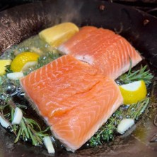 Restaurant Gönn dir - Lachs | Tosch Genusshütte