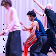 View.Point.Mary | Cranky Bodies a/company