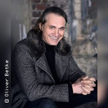 Ralf Bauer - Das Lächeln am Fuße der Leiter