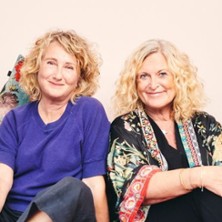 Susanne Fr&ouml;hlich und Constanze Kleis