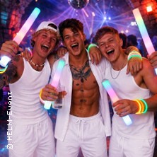GAYschorre- White Night | Turm in Halle