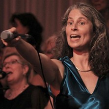 Popsong Singers laden zum Mitsingkonzert - Wir singen 80er