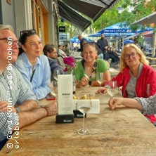 Regionale Wein Tasting Tour - 
Brunnenanlage am Cora-Eppstein-Platz