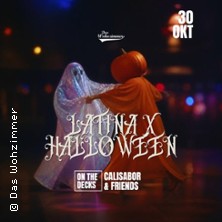 Latina x Halloween