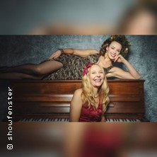 Weihnachtsfunkeln mit HazelWood | Showfenster Theater