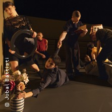 Summer Snow - Theater Bielefeld