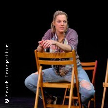 Die Frau, die gegen T&uuml;ren rannte - Theater G&uuml;tersloh