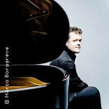 Benjamin Grosvenor, Klavier