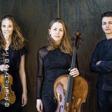 Rising Stars: Amelia Trio