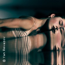 Upside down - Theater, Oper und Orchester Halle