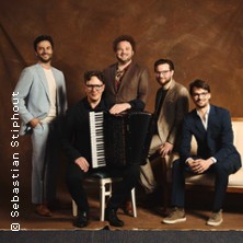 Martynas Levickis, Akkordeon