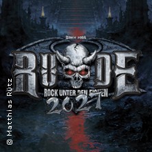 Rock unter den Eichen