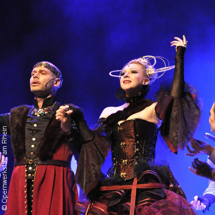 Shakespeares Hamlet - Heinz-Hilpert-Theater