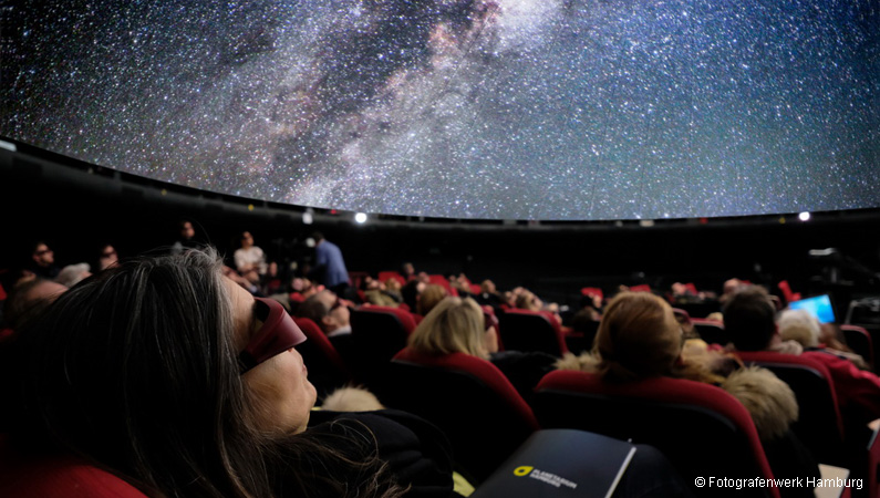 Planetarium Hamburg &ndash; Vorstellungen in 3D