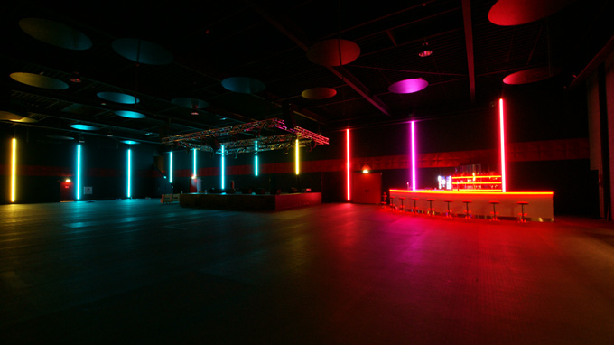 Saal mit B&uuml;hne