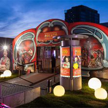 Spiegelpalast am Bahnhof Zoo