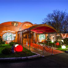 Spiegelpalast an der Bayernstra&szlig;e